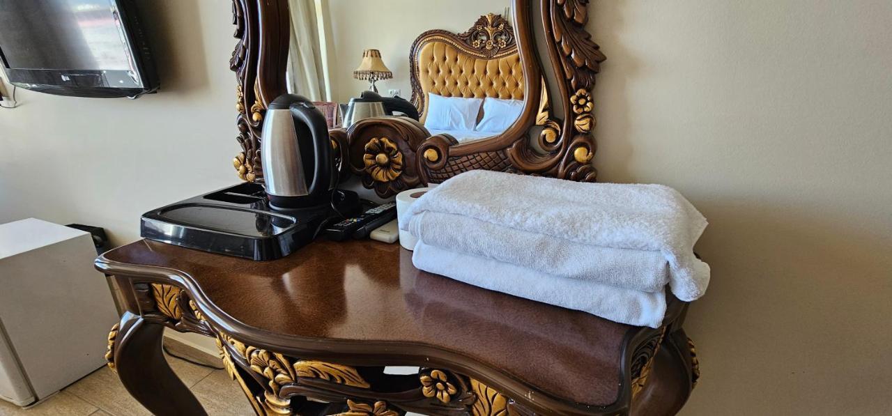 Adana Koza Hotel ภายนอก รูปภาพ